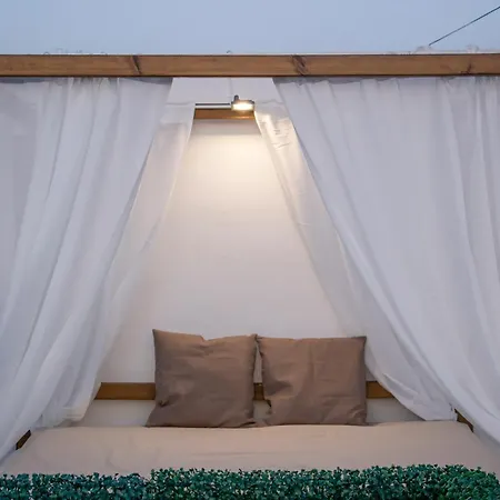 Giro - Escapada Exclusiva Con Terraza Privada *